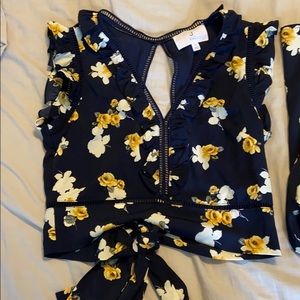 Matching floral set